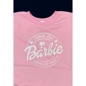 UNBRANDED BARBIE - NWT - L Sz XL Fashion Tee. Pink Graphic Barbie Short Sleeve
